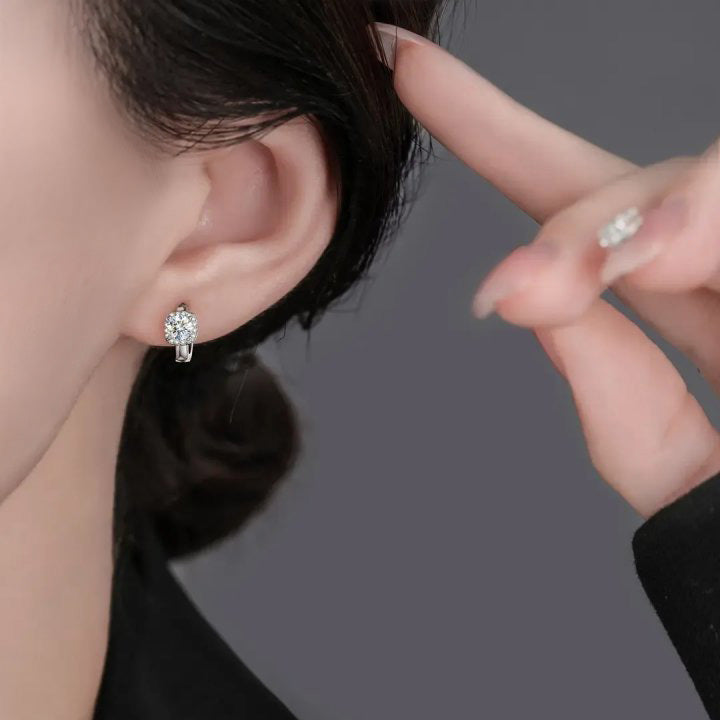 Nadine - Square Earrings in White Gold