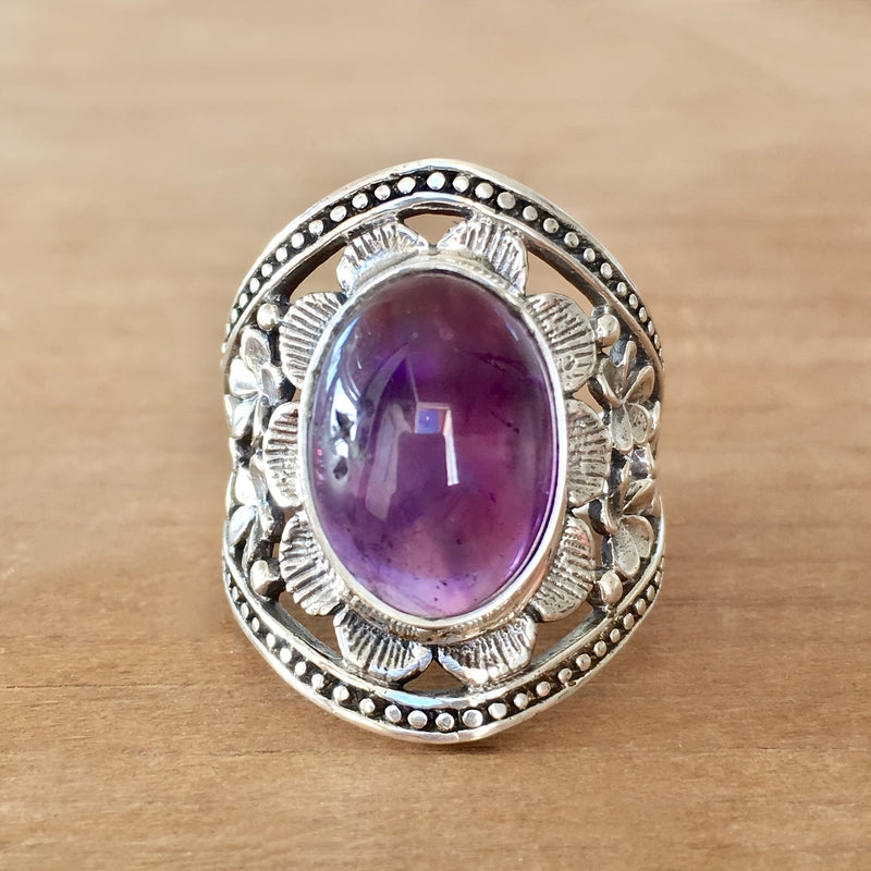 Elizabeth - Amethyst Ring