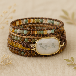 Lunar Elegance Agate Bracelet