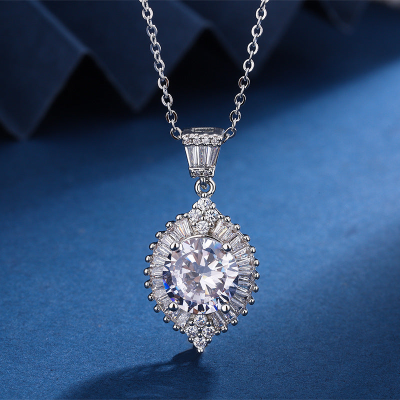 Aria Gaze - White Gold Collection