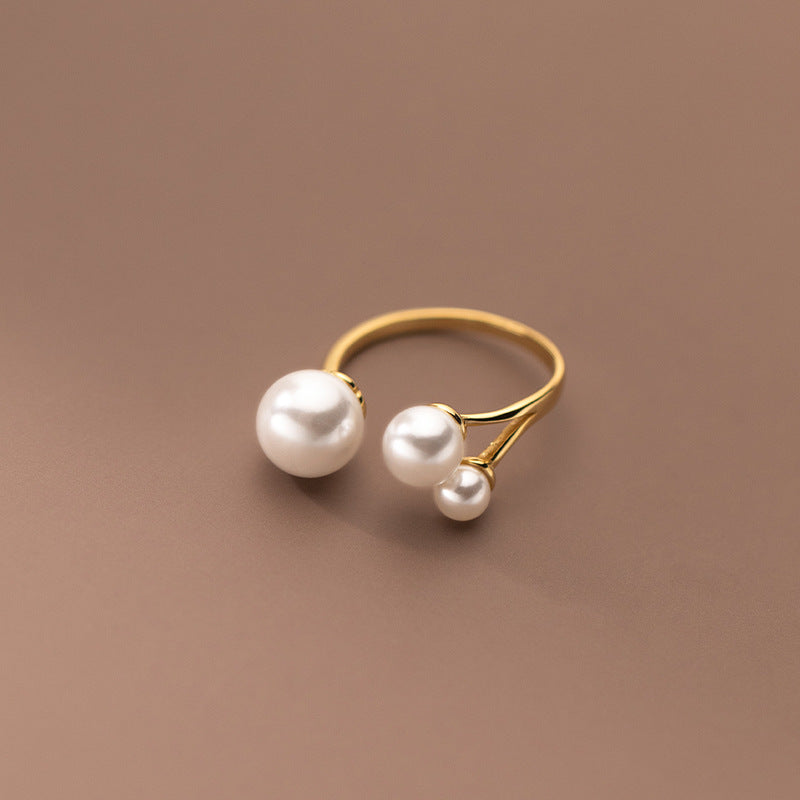 Thalienne - Adjustable Triple Freshwater Pearl Ring