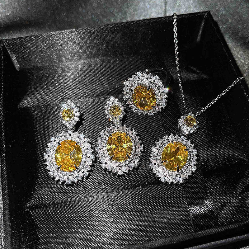 Vespera Aetherin - Gold Collection