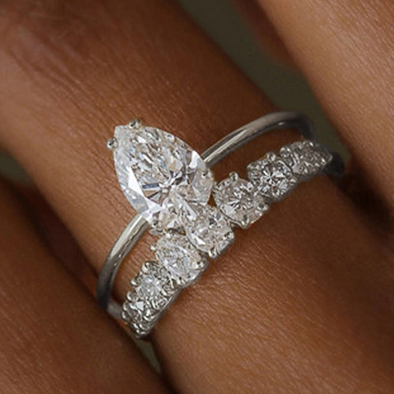 Vivienne Hartley - White Gold Ring