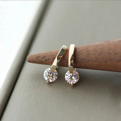 Fiona - Sparkling Gold Stud Earrings