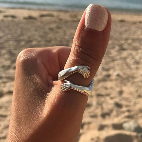 Irene - Flexible Silver Embrace Ring