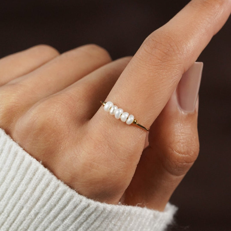 Veloria - Graceful Freshwater Pearl Ring