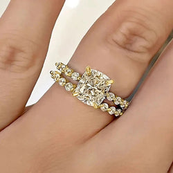 Olivia - White Gold Bridal Cushion 2-Piece Ring Set