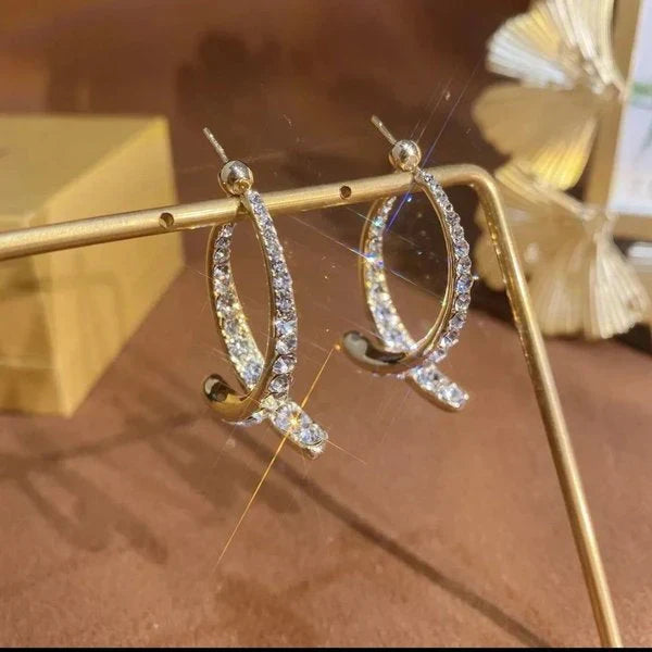 Ada - Gold Gratiana Serapha Earrings
