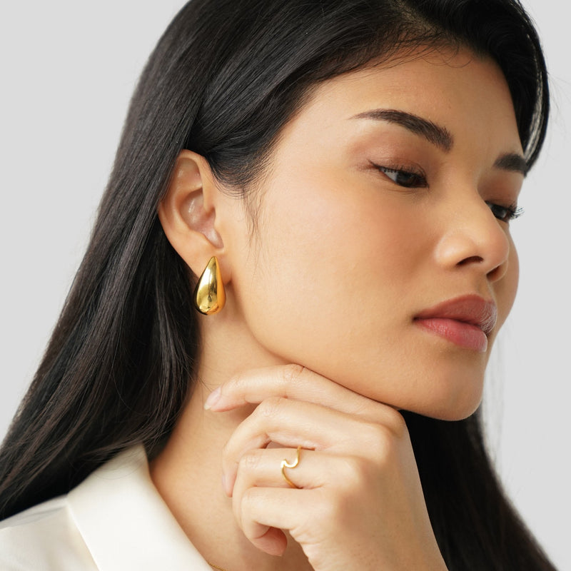 Ame - Gold Teardrop Earrings