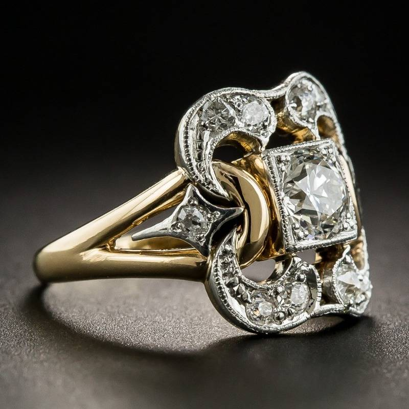 Dominique - Classic Gold Vintage Ring