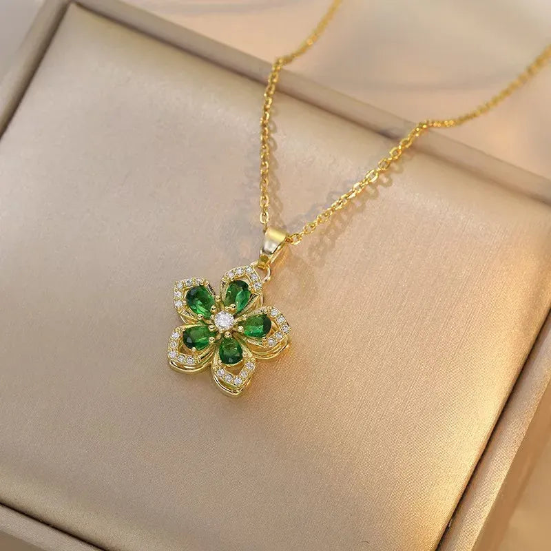 Freya - Dreamy Petal Spin Necklace